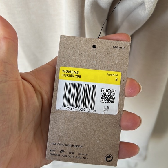 Nike beige reversible maternity turtleneck NWT - Picture 7 of 11